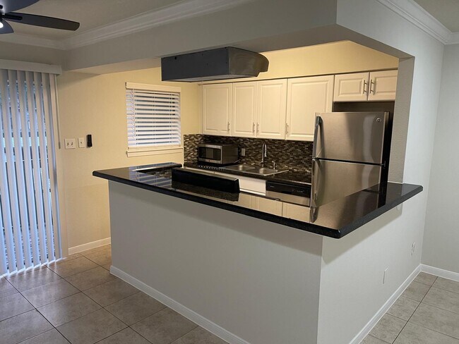 Foto del edificio - 8229 Kingsbrook Rd