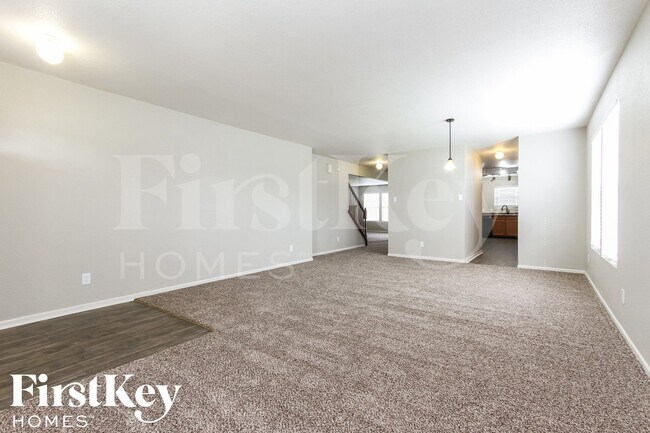 Foto del edificio - 8655 Hopewell Ct