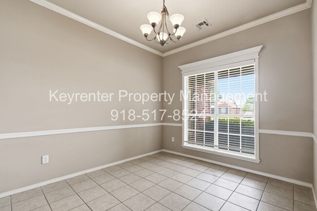 Building Photo - 3 Bed | 2 Bath | Jenks
