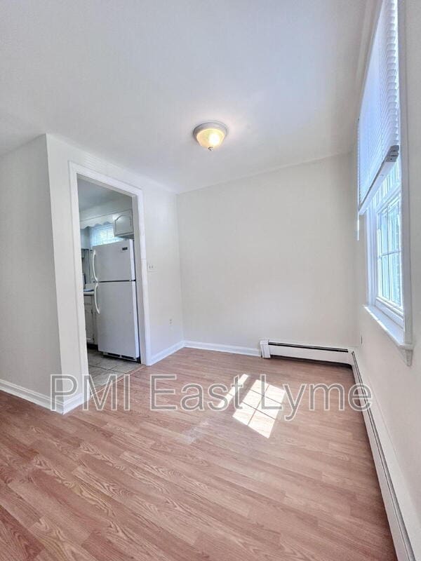 Foto del edificio - 65 Evergreen Ave