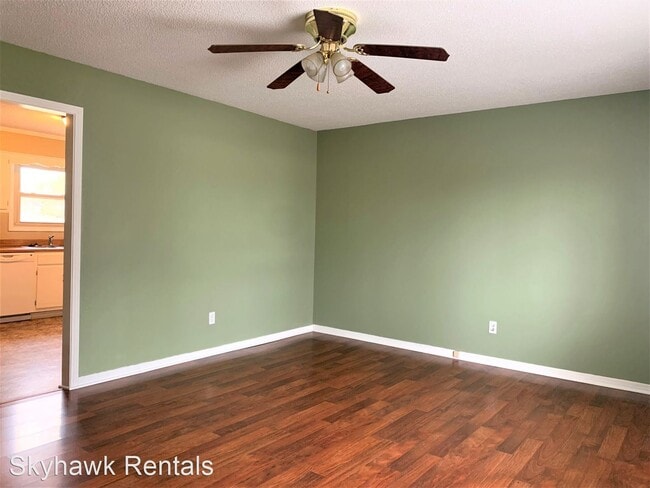Building Photo - 2 br, 1 bath House - 613 Hatchel St