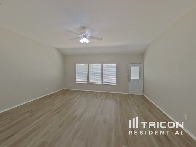 Foto del edificio - 1718 White Pine Trail