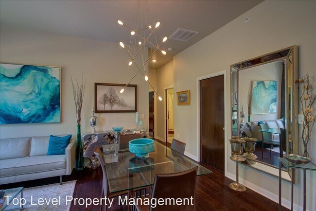 Foto del edificio - 2 br, 2 bath House - 825 E Mifflin St #210