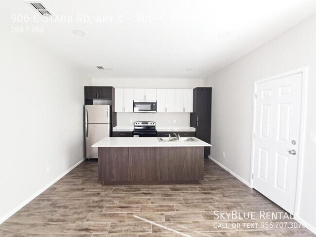 Foto del edificio - 906 E Starr Rd