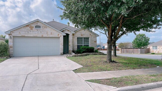 Building Photo - 2201 Buffalo Tundra Dr