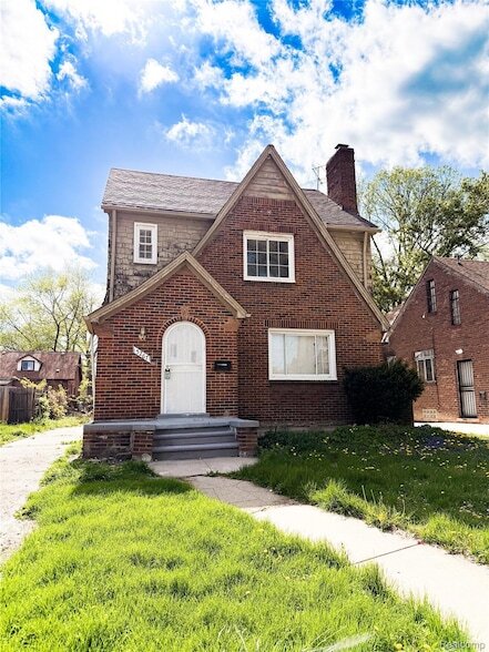 Building Photo - 5267 Haverhill St