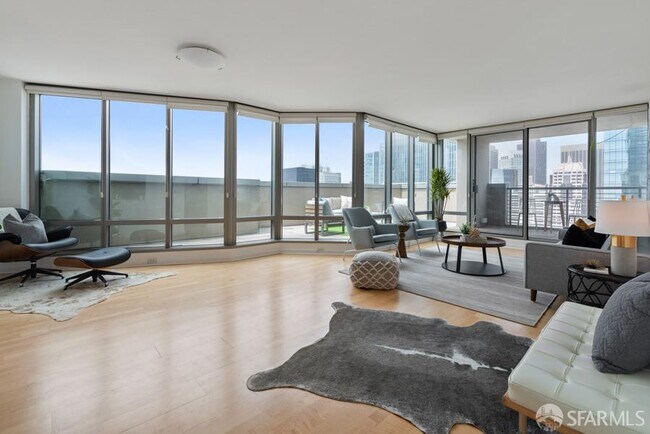Foto del edificio - 355 1st St