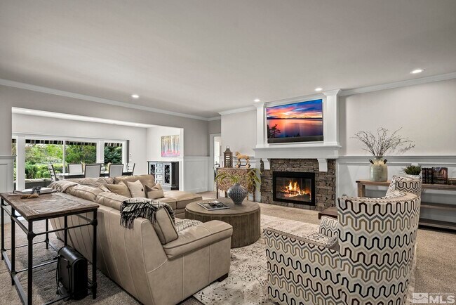 Building Photo - 1760 Manzanita Ln