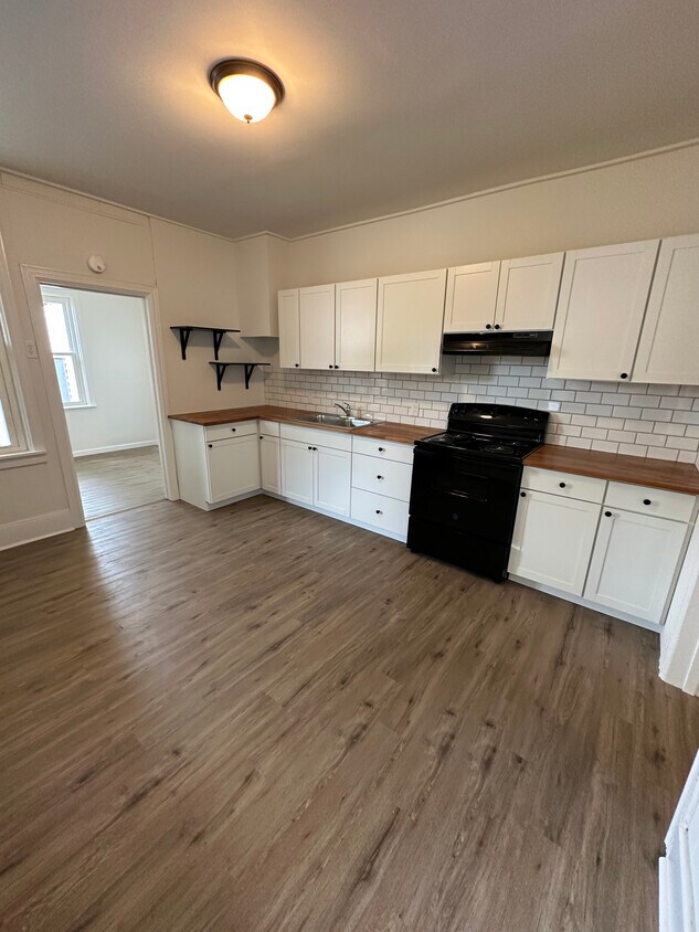 529 N 3rd St, Lebanon, PA 17046 House for Rent in Lebanon, PA