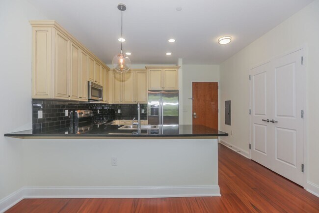 Foto del edificio - The Infinity Luxury Residences.