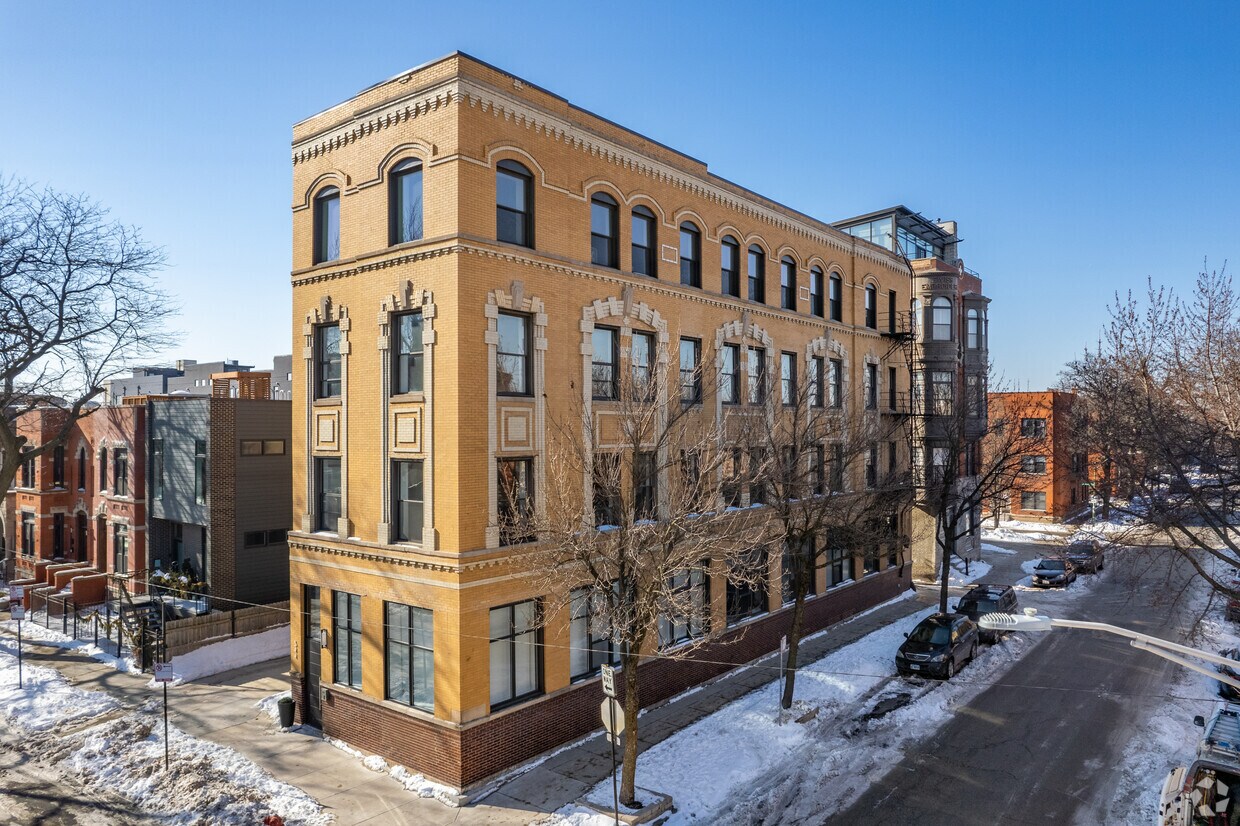 Foto del edificio - 544 N Paulina St