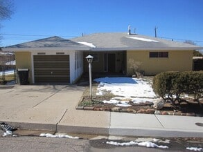 Building Photo - 466 S 300 E