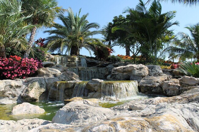 Foto del edificio - 16032 Lomond Hills Trail