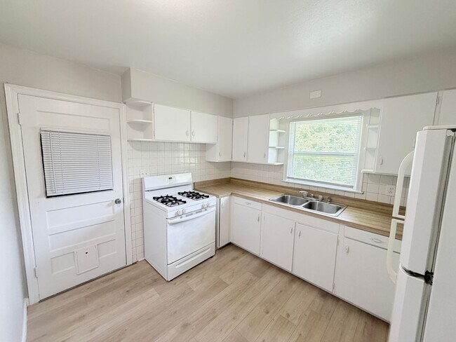 Foto del edificio - 5403 Booth Ave