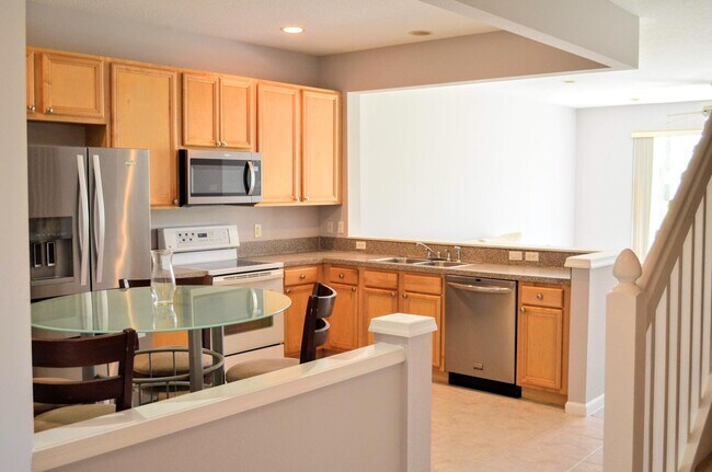 Foto del edificio - 1083 Woodfield Rd