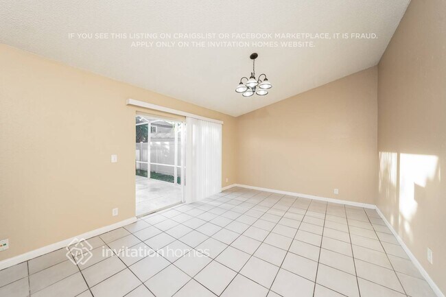 Foto del edificio - 9897 Moss Pond Dr