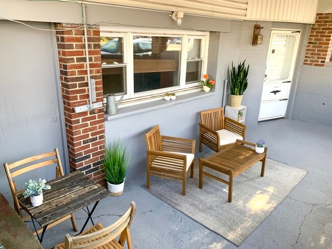 Building Photo - 67 W 5th St Building Photo - 67 W 5th St