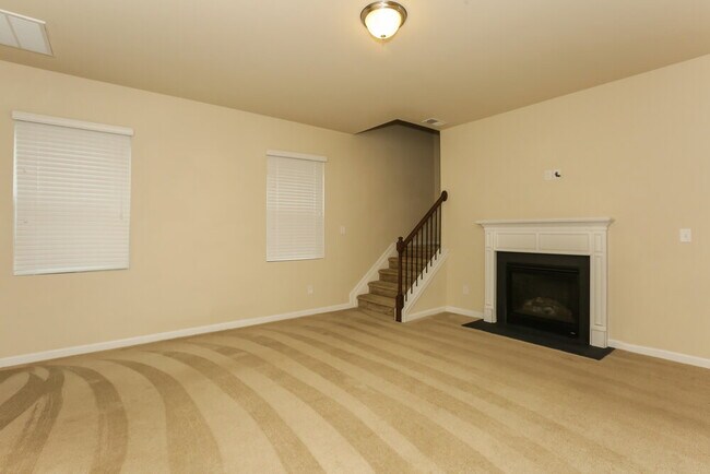 Foto del edificio - 434 Knothole Ln