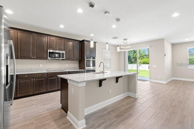 Foto del edificio - 16010 Sonoma Grv Cir