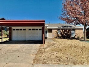 Building Photo - 6041 Herschel Dr