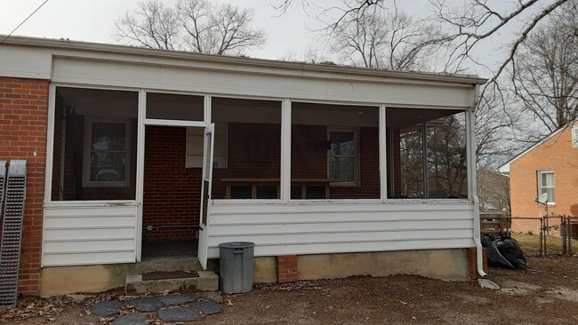 Building Photo - Classic Brick Ranch with 3 Bedrooms and 1 Bath in West End