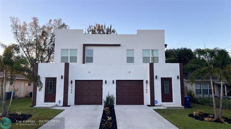 Primary Photo - 2788 NW 20th St