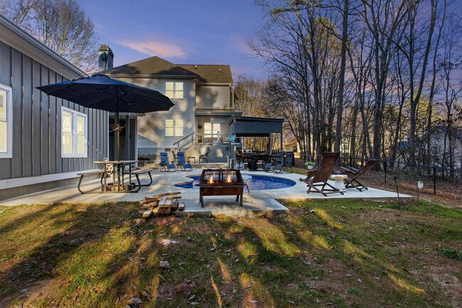 Foto del edificio - 66 Woodmont Ln