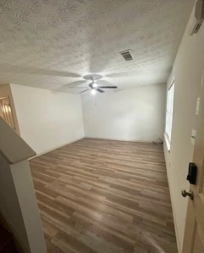 Building Photo - 3022 Fields Dr