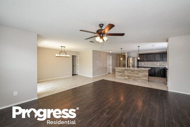 Building Photo - 7508 Lake Vista Way