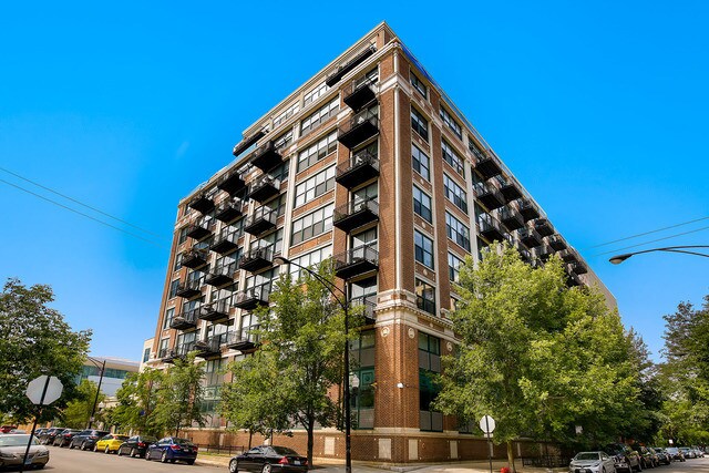 Foto del edificio - 221 E Cullerton St