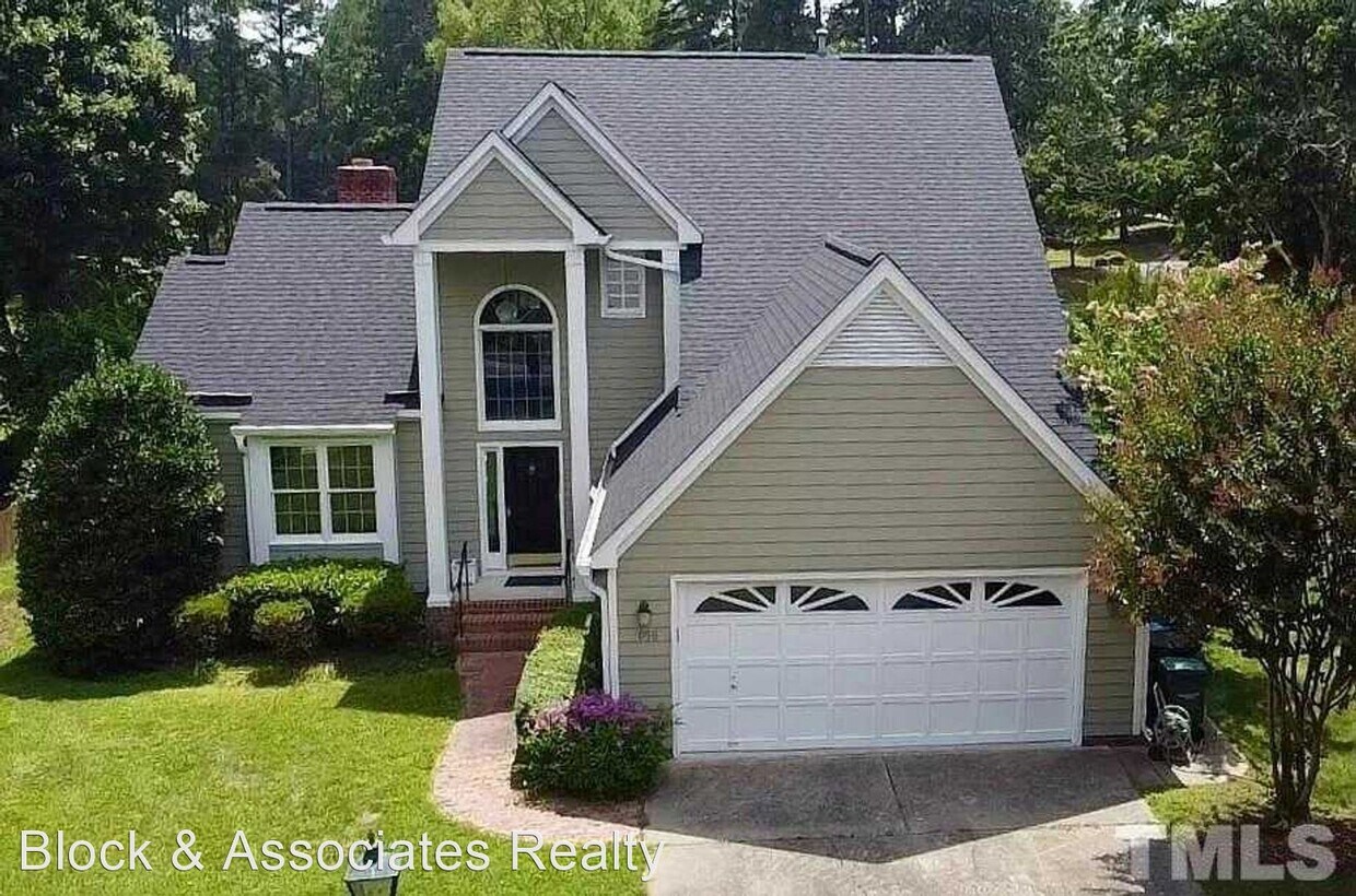 Foto principal - 3 br, 2.5 bath House - 2056 Carriage Way