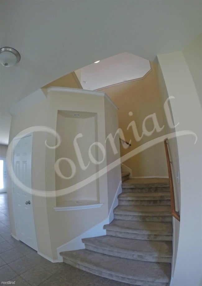Foto del edificio - 2512 White Moon Dr