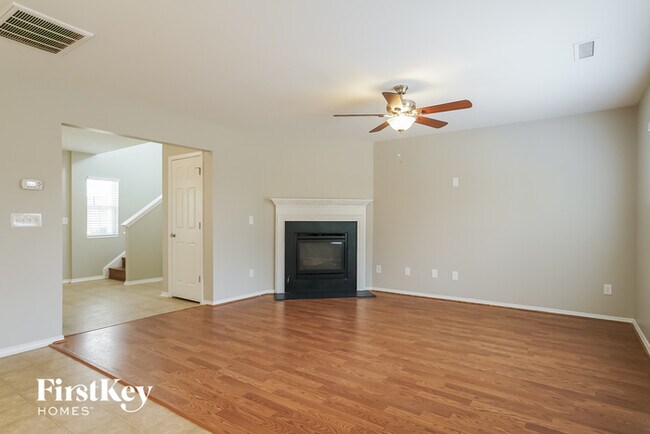 Building Photo - 280 Rowan Dr