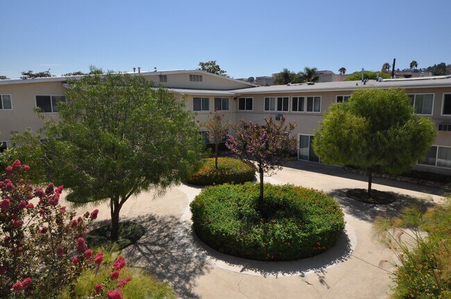 Foto del edificio - 14025 Moorpark St