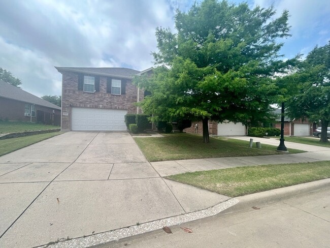 Photo - House for Lease in Frisco area -- 3 Bedrooms/3 Baths