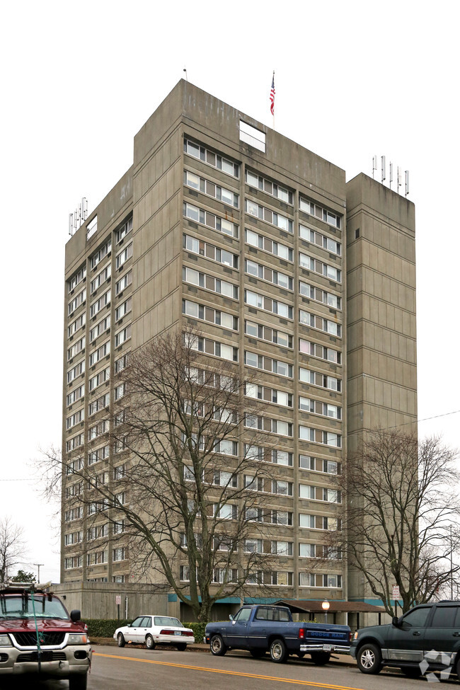 Building Photo - Riverview Tower