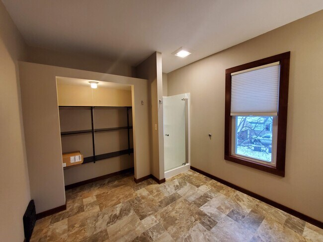 Huge bathroom with closet space and shower - 253 10th Ave N