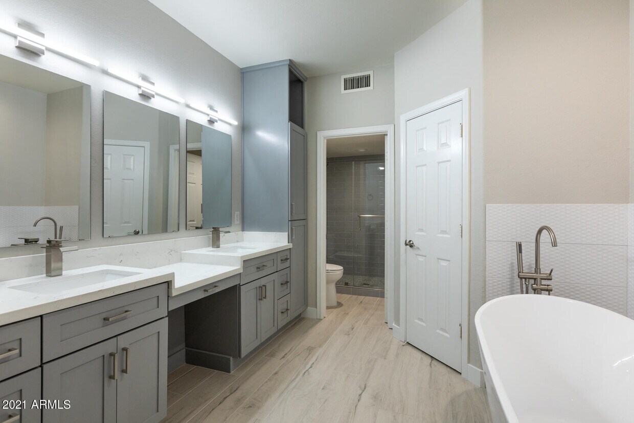 Foto principal - 7508 E Earll Dr