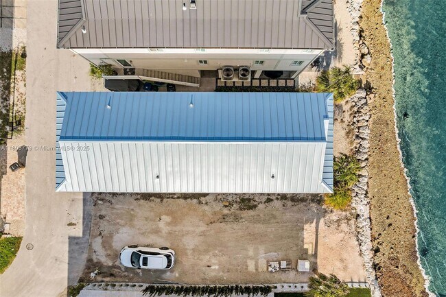 Foto del edificio - 94825 Overseas Hwy