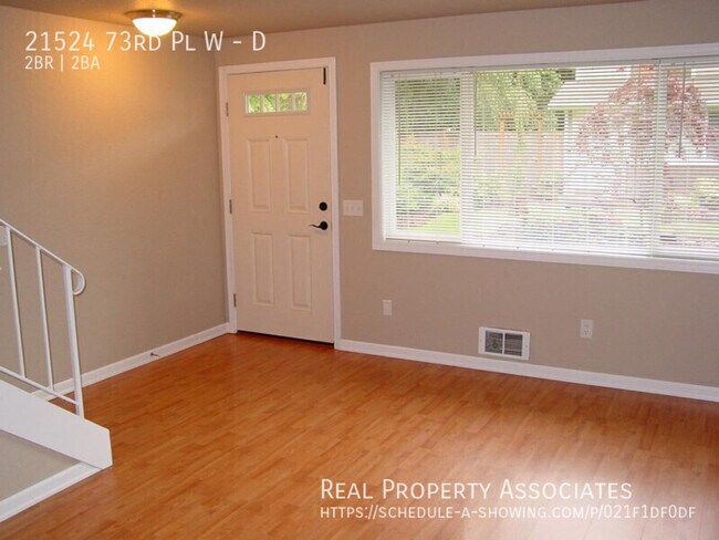 Foto del edificio - 21524 73rd Pl W