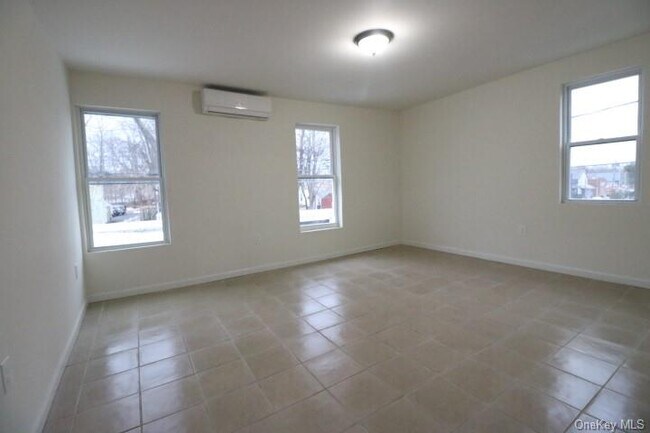 Foto del edificio - 33 Wallkill Ave