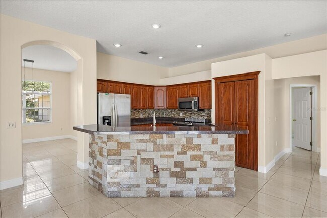 Foto del edificio - 1376 Shelter Rock Rd