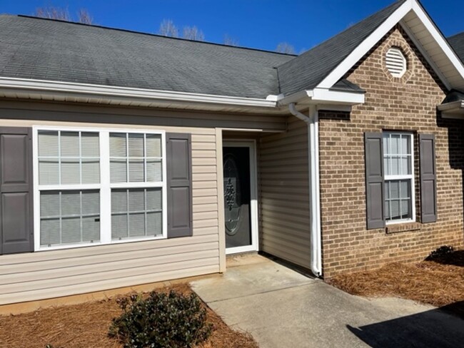 Building Photo - 36 Embecca Landing