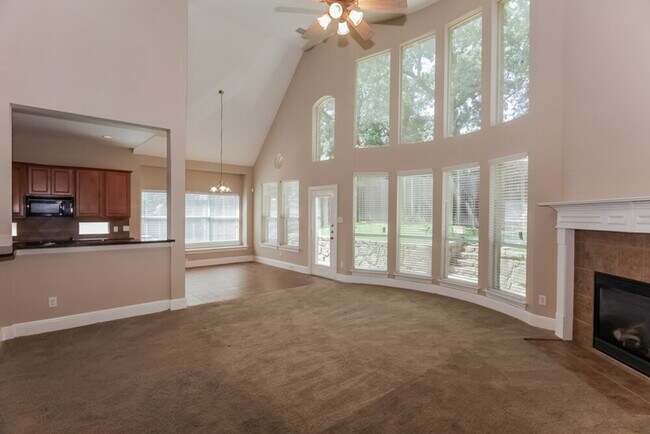 Foto del edificio - 3405 Marymount Dr