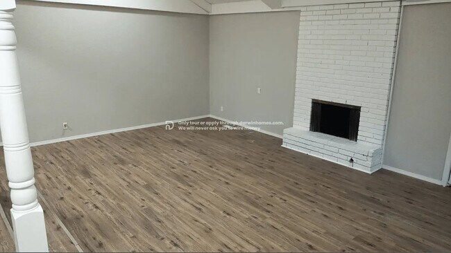 Foto del edificio - 2947 S 111th E Ave