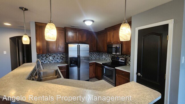 Building Photo - 4 br, 2 bath House - 2806 Selman Dr