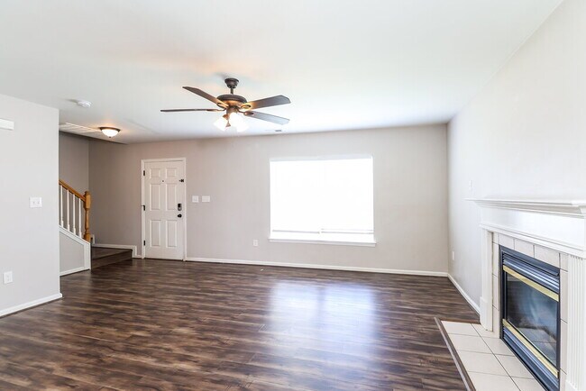 Foto del edificio - 3620 Luton Ct