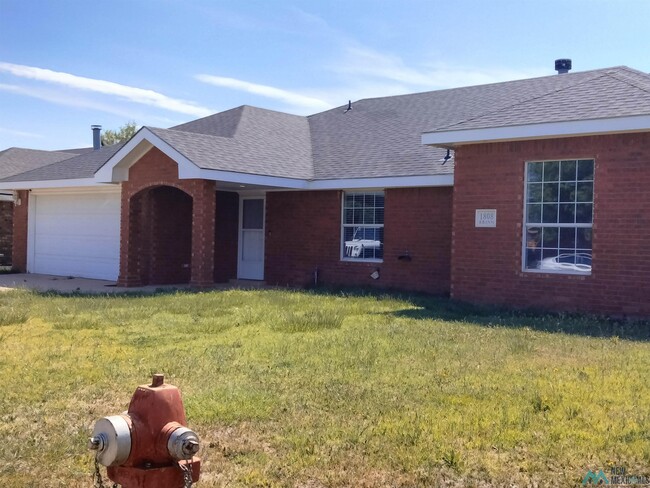 Building Photo - 1808 Erinn Pl