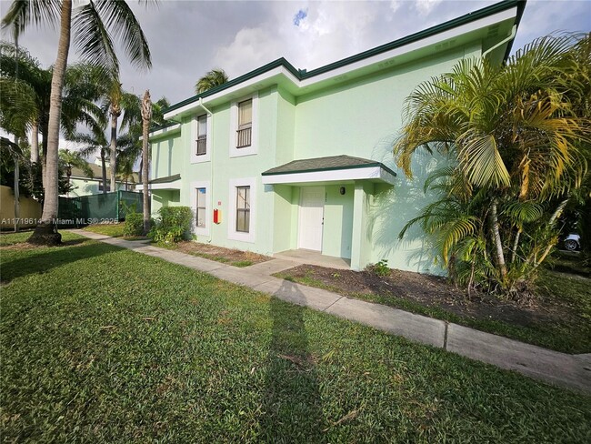 Foto del edificio - 4092 N Pine Island Rd