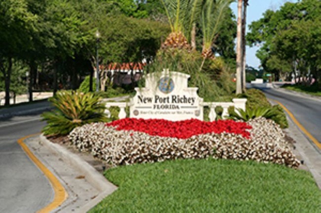Foto del edificio - 7528 Betula Dr